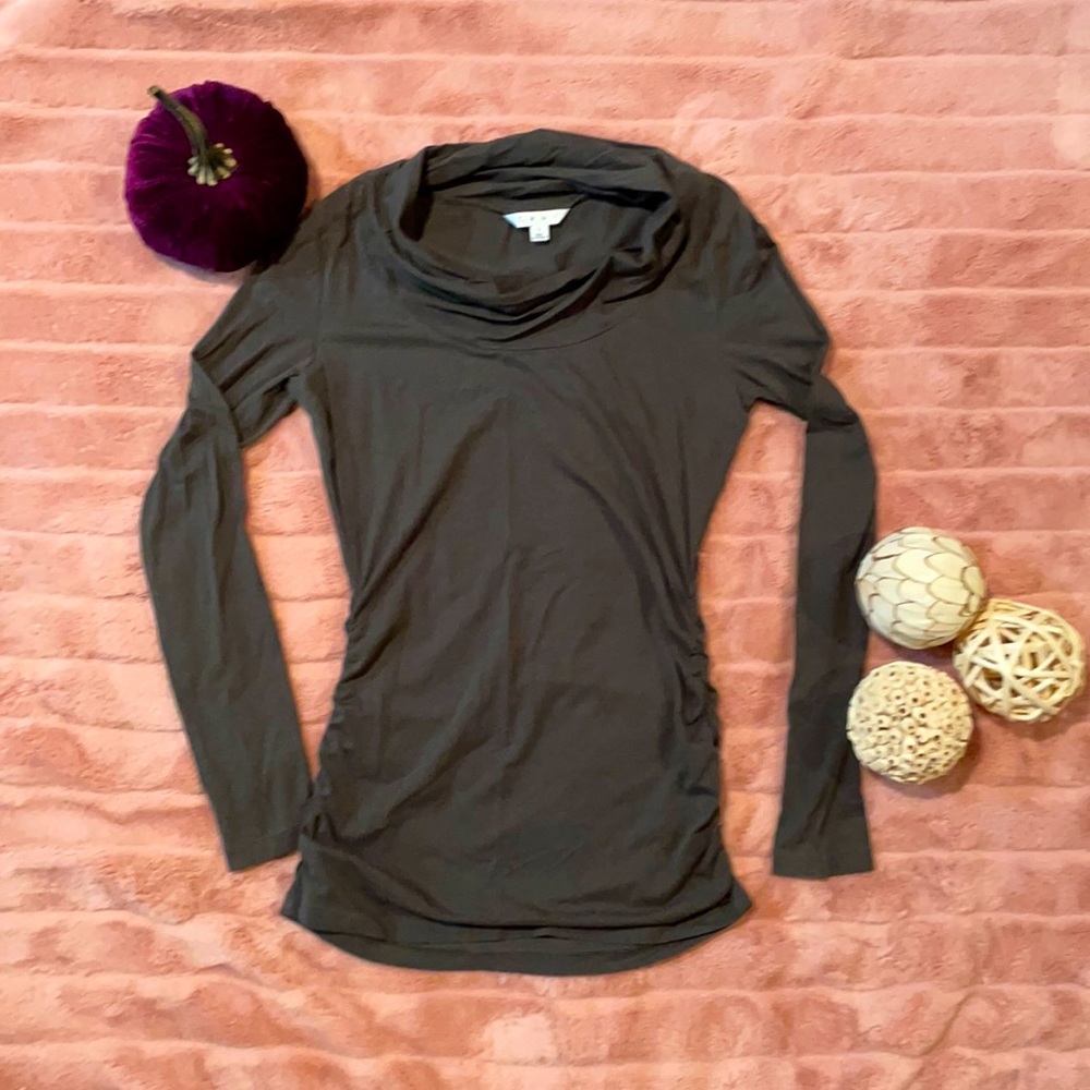 Cute and casual olive green CAbi long sleeve tee